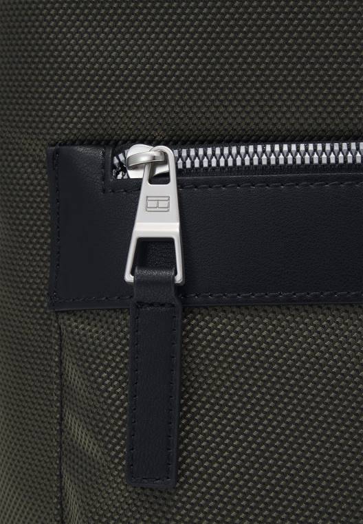 תרמיל תרמיל 1985 NX206037 צבא ירוק Tommy Hilfiger