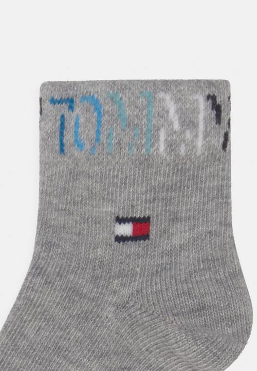 מתנה לתינוק גרביים 3 חבילות לשני המינים NX206832 מלנג' אפור Tommy Hilfiger