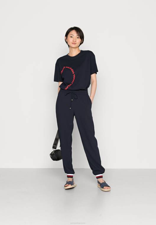 חולצת טריקו רגועה עם צווארון C NX208017 שמיים מדבריים Tommy Hilfiger