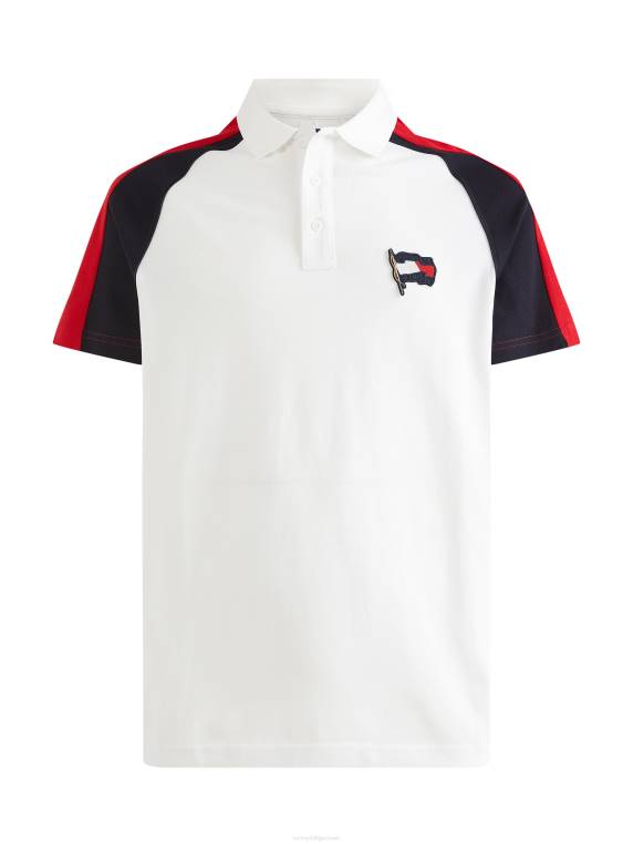 דגל תנועה פולו בכושר רגיל NX201090 שמיים לבנים/אדומים ראשוניים/מדבריים Tommy Hilfiger