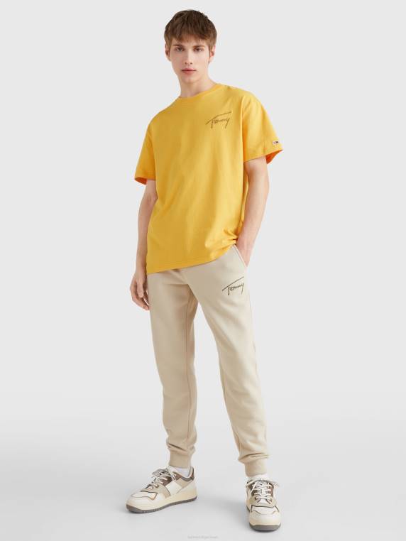 חולצת טריקו מכותנה ממוחזרת לוגו חתימה NX201560 צהוב ערבה Tommy Hilfiger