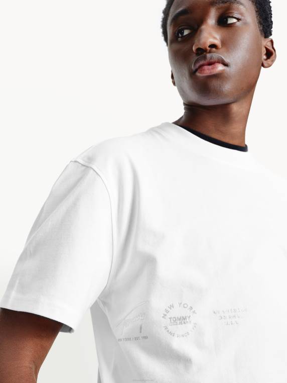 חולצת טי מכותנה אורגנית מתכתית בגזרה רגועה NX201623 לבן Tommy Hilfiger