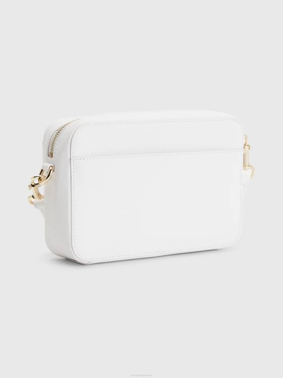 תיק מצלמה עם גרגירי חלוקי נחל NX201789 לבן בוהק Tommy Hilfiger