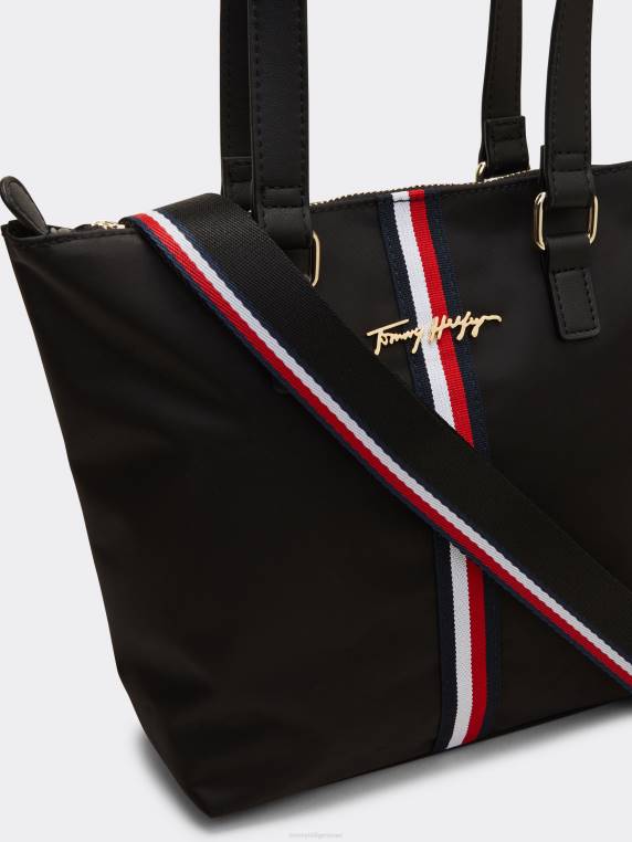 תיק קטן מניילון NX201816 שָׁחוֹר Tommy Hilfiger