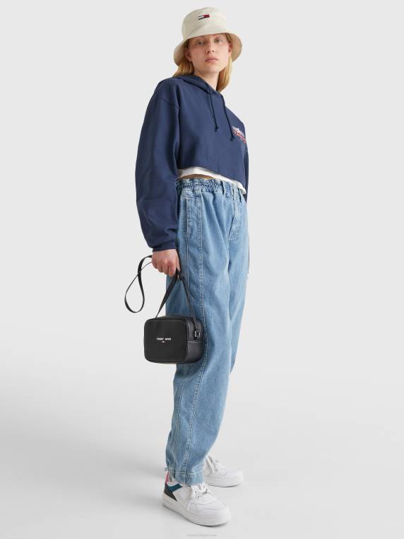 תיק קרוסאובר קטן חיוני NX201821 שָׁחוֹר Tommy Hilfiger