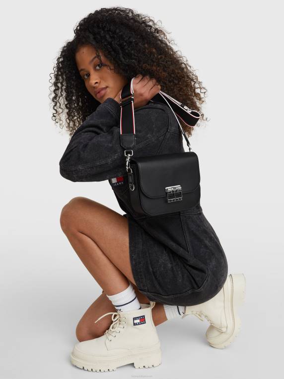 תיק קרוסאובר עם נעילת דחיפה מעור NX201823 שָׁחוֹר Tommy Hilfiger