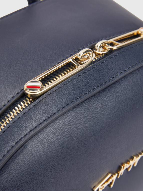 תיק גב חתימה אייקוני NX201824 מבטא שמיים מדבריים Tommy Hilfiger