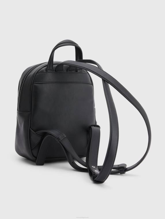 תיק גב קטן לוגו מתכת NX201830 שָׁחוֹר Tommy Hilfiger