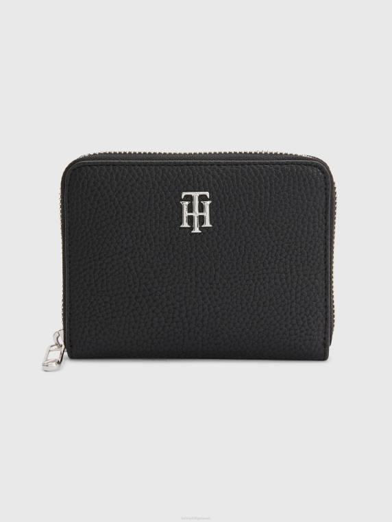 ארנק מונוגרם בינוני עם רוכסן NX201958 שָׁחוֹר Tommy Hilfiger