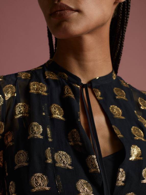 שמלת ויסקוזה של קרסט קולקציה NX202068 שָׁחוֹר Tommy Hilfiger