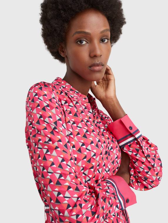 שמלת חולצת מידי בהדפס גיאומטרי NX202120 אי גיאוגרפי/ורוד גדול Tommy Hilfiger