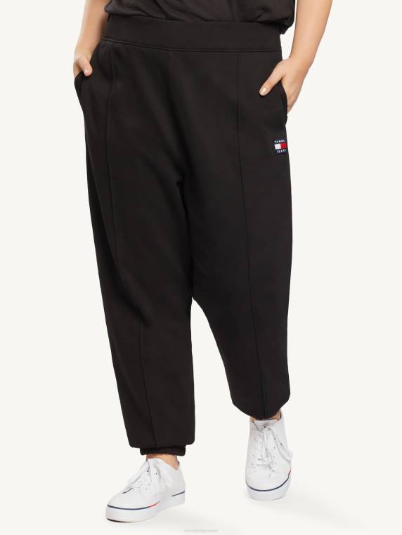 מכנסי טרנינג עם תג עקום NX202298 שָׁחוֹר Tommy Hilfiger