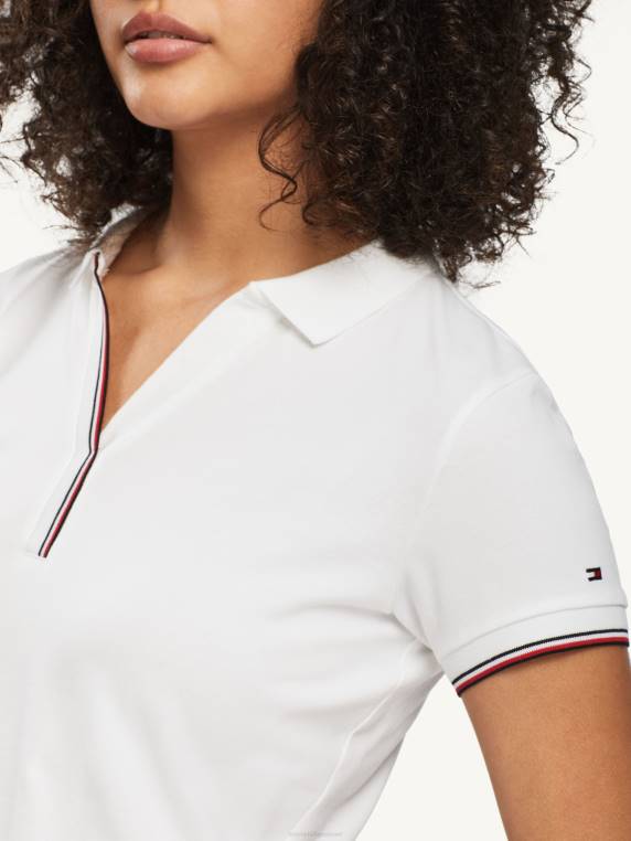 חולצת פולו עם צווארון פתוח עם פס גלובלי NX202368 לבן Tommy Hilfiger