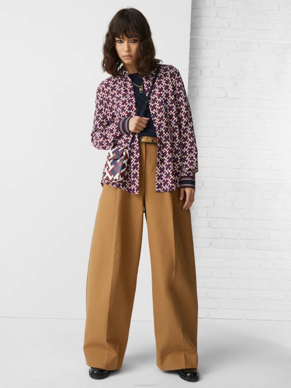 חולצת מונוגרמה ויסקוזה בכושר רגיל NX202383 אדום/מונוגרם אדום לבן כחול Tommy Hilfiger