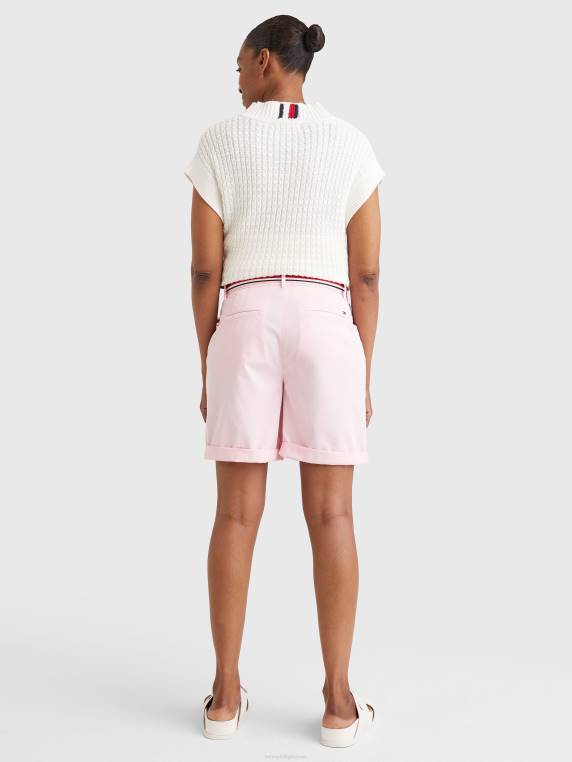 מכנסי צ'ינו קצרים בחגורת חתימה NX202431 ורוד פסטל Tommy Hilfiger