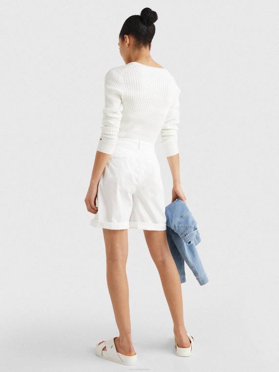 מכנסי צ'ינו קצרים בחגורת חתימה NX202458 האופטי הלבן Tommy Hilfiger