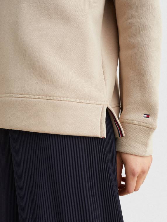 קפוצ'ון חיוני עם שרוך NX202659 בז' Tommy Hilfiger