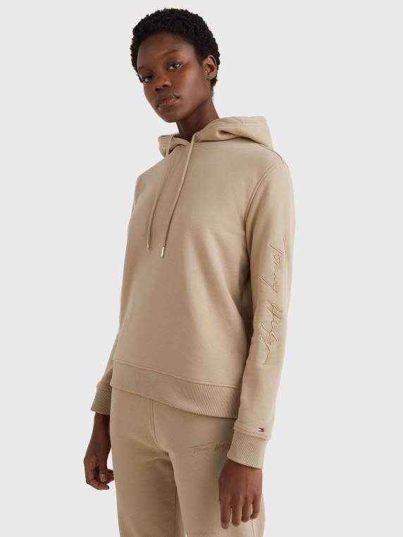 קפוצ'ון רקמת לוגו חתימה NX202666 בז' Tommy Hilfiger