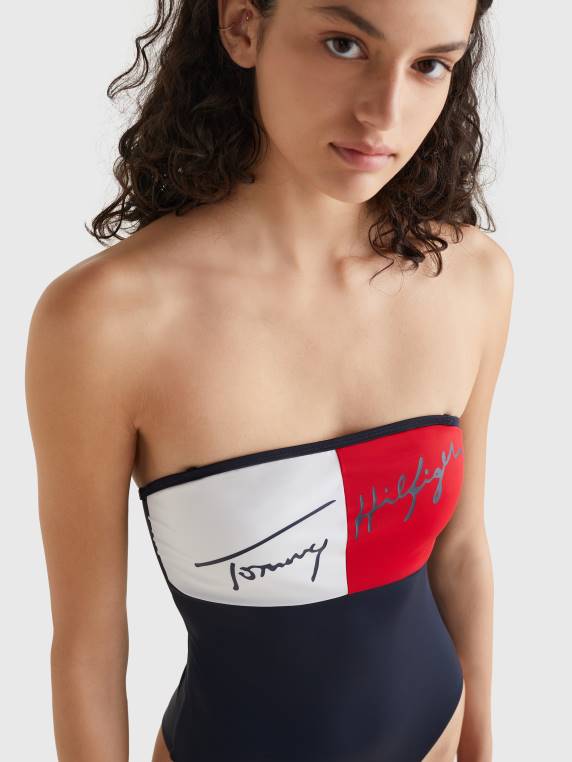 בגד ים בנדו חסום בצבע NX202675 שמיים מדבריים Tommy Hilfiger