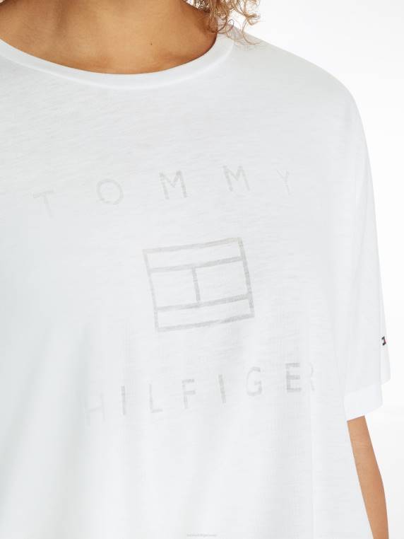 חולצת לוגו רגועה של שחיקה NX202737 האופטי הלבן Tommy Hilfiger