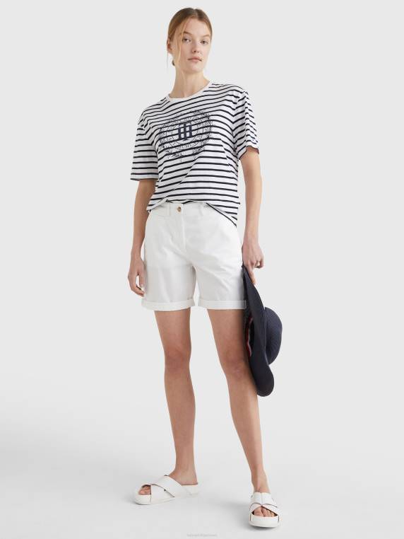 חולצת טריקו עם פס ברטון בגזרה רגועה NX202749 פס ברטון/שמי מדבר אקרו Tommy Hilfiger