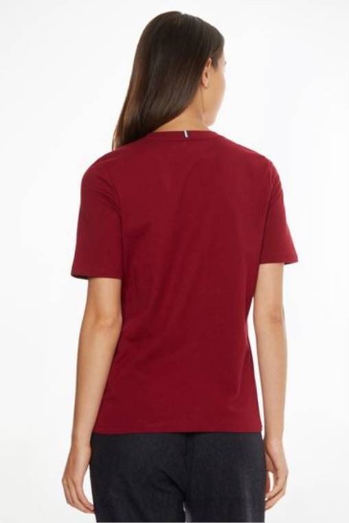 חולצת טריקו רקומה במונוגרמה NX203694 אָדוֹם Tommy Hilfiger