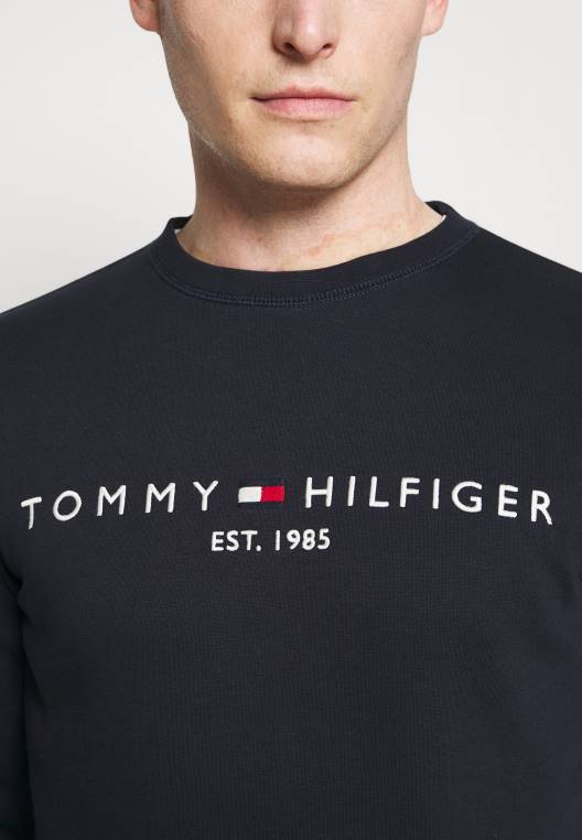 סווטשירט NX203836 שמיים מדבריים Tommy Hilfiger