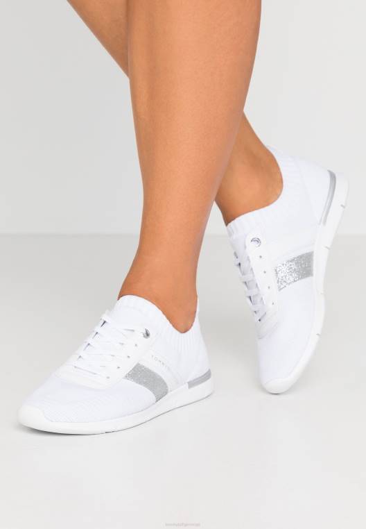 מאמנים נשיים קלים NX203841 לבן Tommy Hilfiger