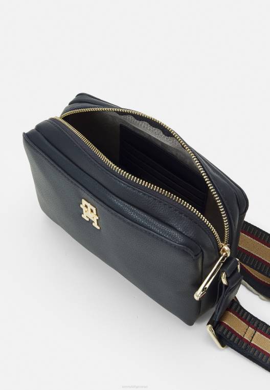 תיק מצלמת חיים על פני תיק הגוף NX203848 חלל כחול Tommy Hilfiger