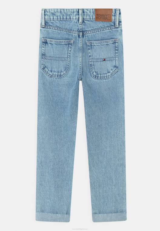 ג'ינס מודרני רך עם רגליים ישרות NX203951 soft touchlight Tommy Hilfiger
