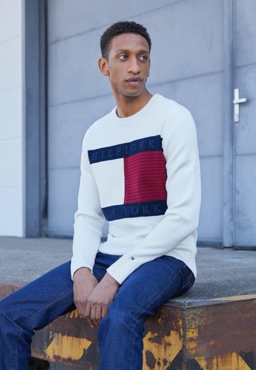 מגשר צוות דגל מבנה NX204159 שנהב/אדום/לבן/כחול Tommy Hilfiger