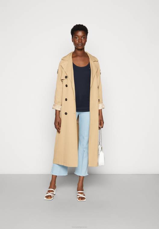 גופייה דקה NX204253 שמיים מדבריים Tommy Hilfiger