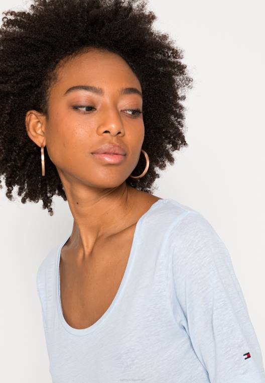 סקופ חולצת טריקו בסיסית NX204280 כחול מבריז Tommy Hilfiger