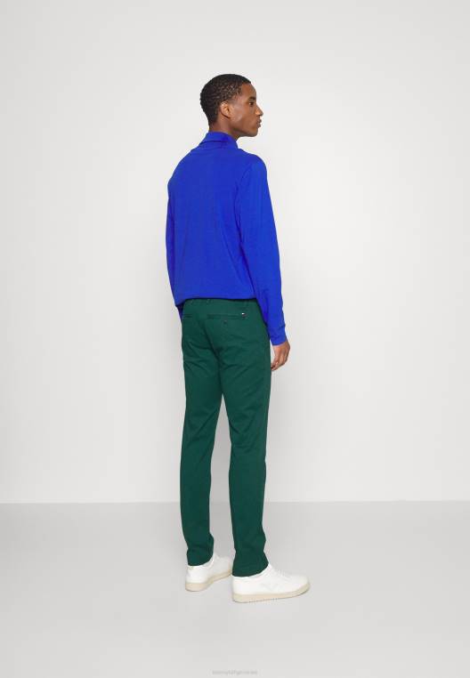 צ'ינוס בליקר NX204335 ירוק כהה Tommy Hilfiger