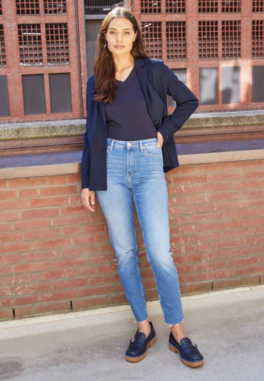 חולצת טריקו בסיסית של מורשת NX204386 ימי Tommy Hilfiger