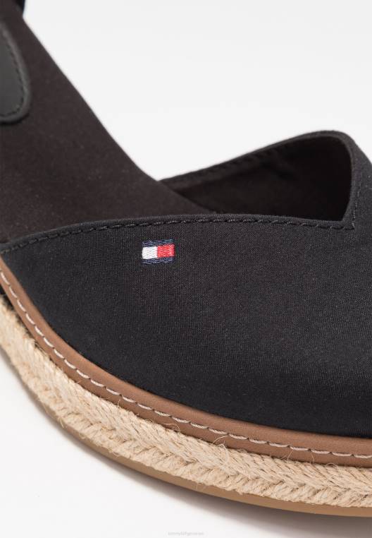 טריזי טריז באמצע טריז אצבע סגורה בסיסית NX204397 שָׁחוֹר Tommy Hilfiger