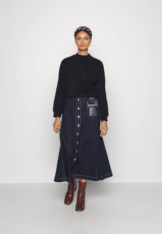 סווטשירט NX204400 שמיים מדבריים Tommy Hilfiger