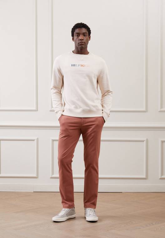 צ'ינוס דנטון NX204561 אדום כהה Tommy Hilfiger