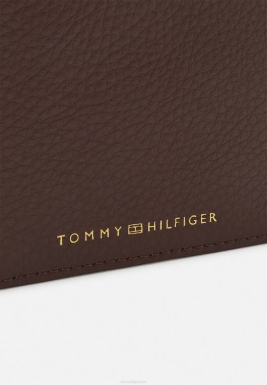 ארנק מיני פרימיום NX204601 חום Tommy Hilfiger