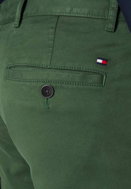 צ'ינוס בלוקר פלקס NX204635 יער לאומי Tommy Hilfiger