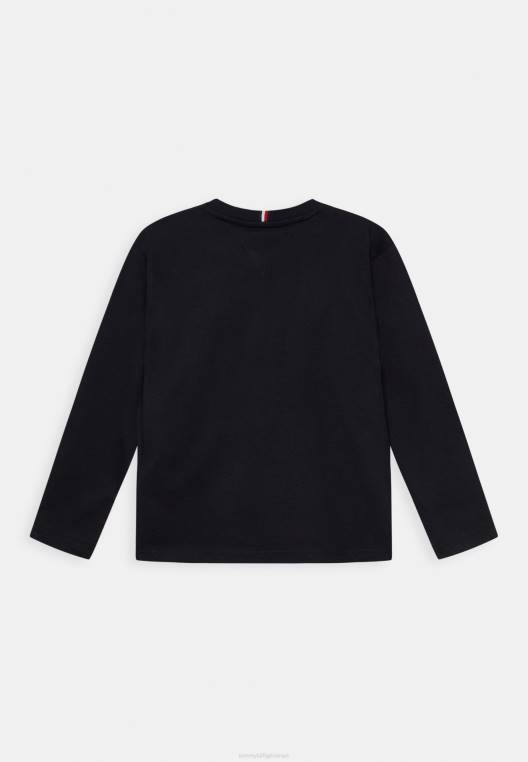 חולצה גרפית עם שרוולים ארוכים NX204763 שמיים מדבריים Tommy Hilfiger