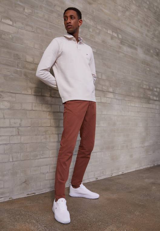 מאמני רצים ארגוניים NX204860 לבן Tommy Hilfiger