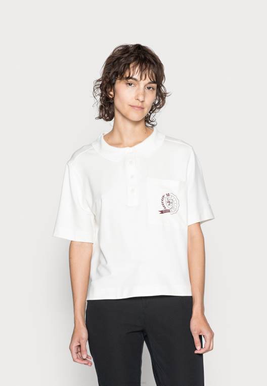 סמל חולצת פולו רגועה NX204984 אקרו Tommy Hilfiger