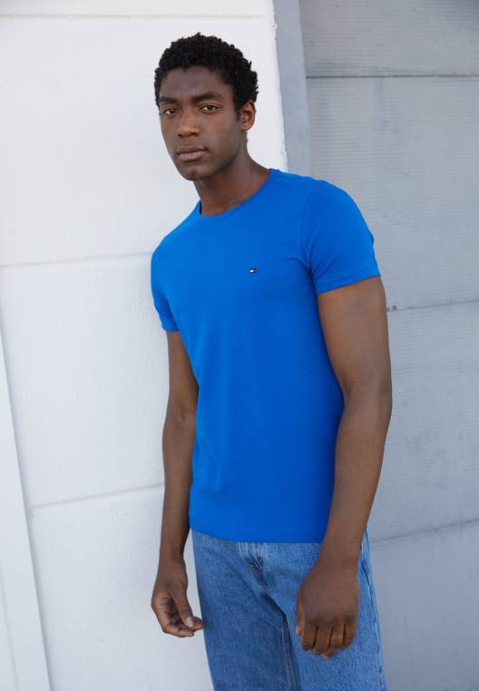 חולצת טריקו בסיסית NX205056 אי יווני כחול Tommy Hilfiger