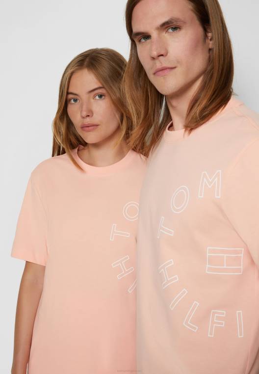 חולצת טריקו גרפית עגולה בהדפס יוניסקס NX205059 אפרסק שקיעה Tommy Hilfiger