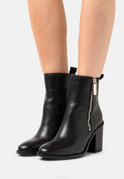 מגפוני קרסול קלאסיים NX205113 שָׁחוֹר Tommy Hilfiger