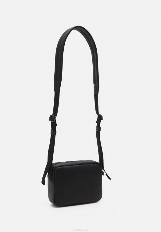 תיק מצלמה לרוחב גוף לשני המינים NX205121 שָׁחוֹר Tommy Hilfiger