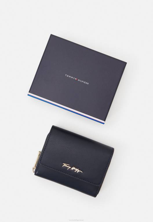 ארנק אייקוני NX205137 שמיים מדבריים Tommy Hilfiger