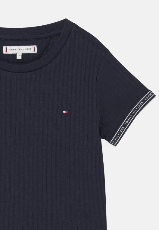 טי שירט בסיסית NX205226 שמיים מדבריים Tommy Hilfiger