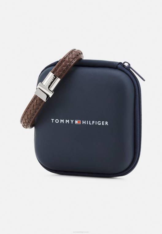 צמיד משפחתי קלוע מגנטי NX205658 בצבע חום/כסף Tommy Hilfiger